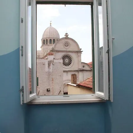 Cathedral Apartment