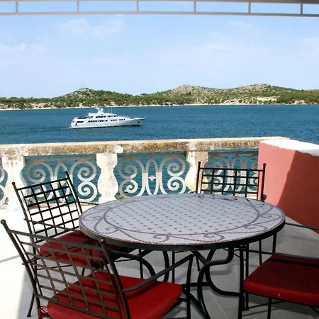 Cathedral Lägenhet *