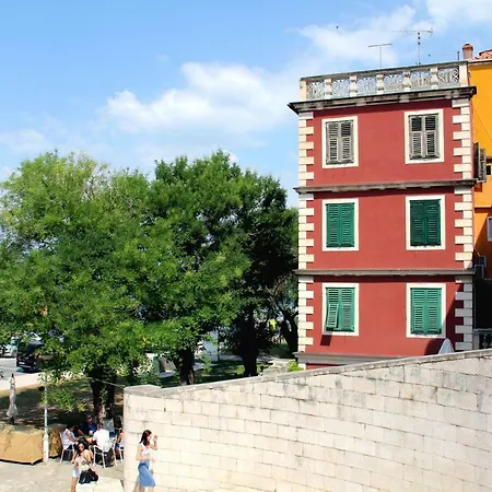 Cathedral Lägenhet *