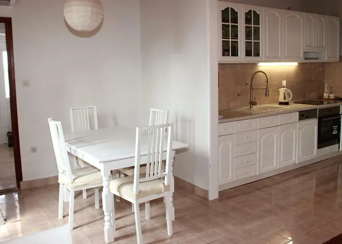 Cathedral Apartman *