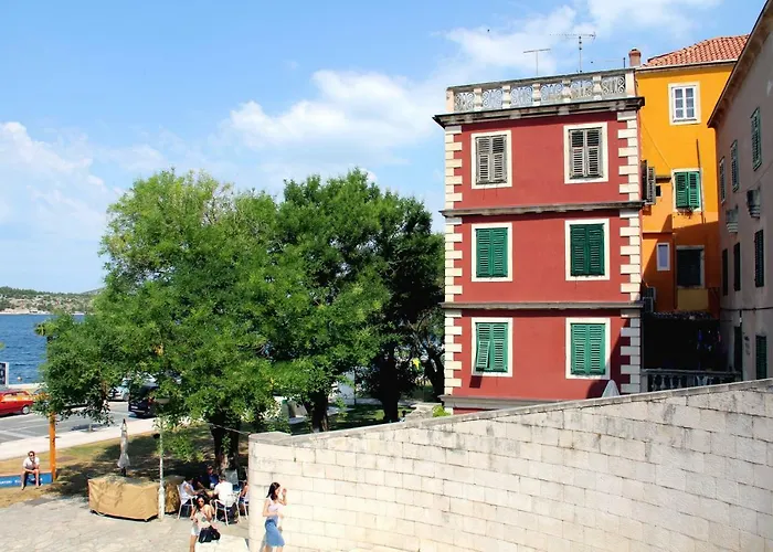 Cathedral Apartman *